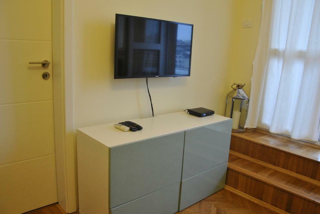 Super Central & Modern Apartment - Great View Boekarest Buitenkant foto